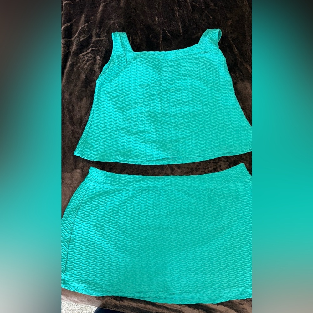 Lands’ End plus size tankini 2X